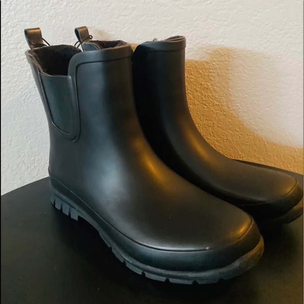 Eddie Bauer Rain Boot NWT